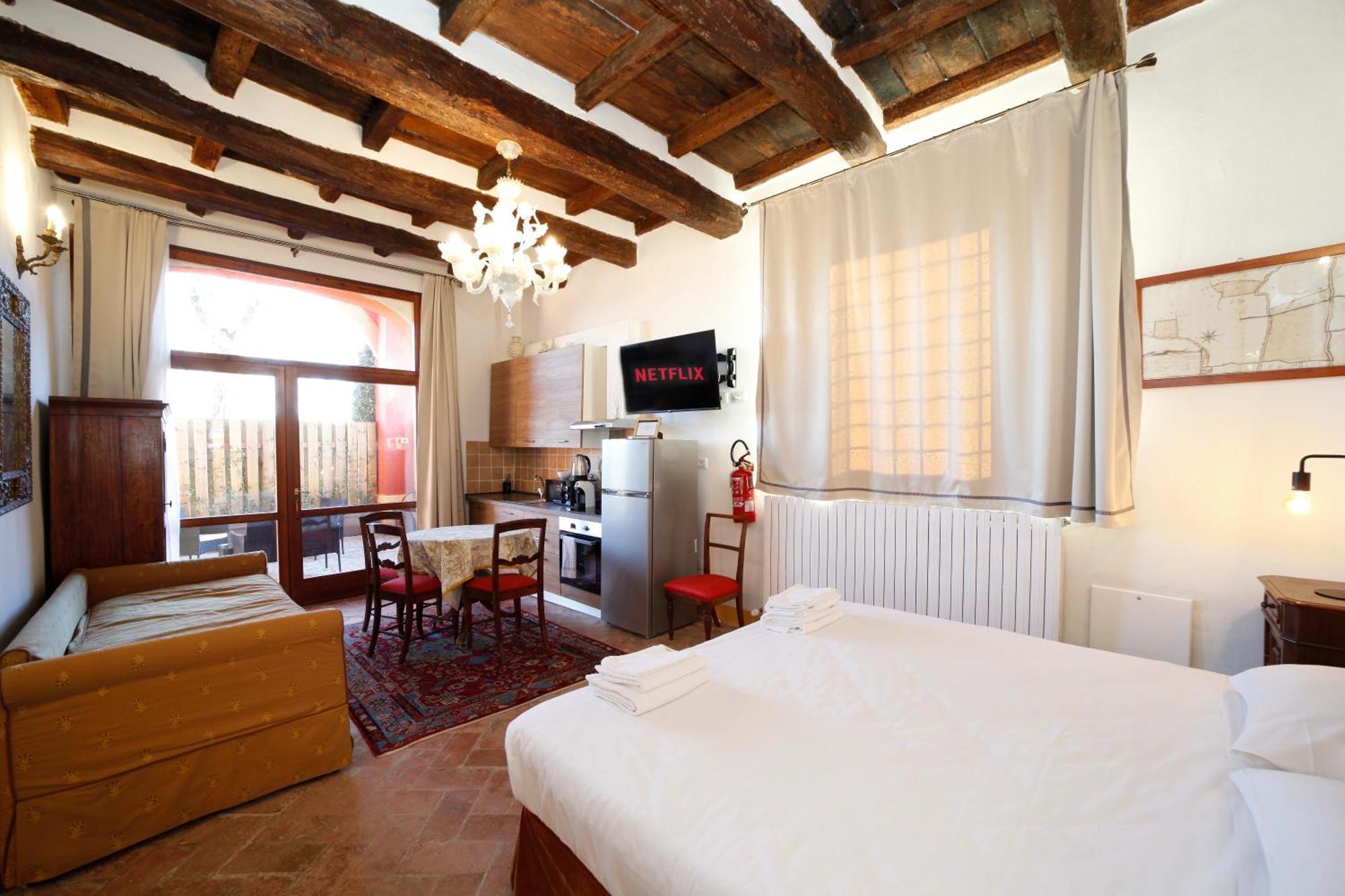 ساسو ماركوني Ca Palazzo Malvasia - Bolognarooms المظهر الخارجي الصورة