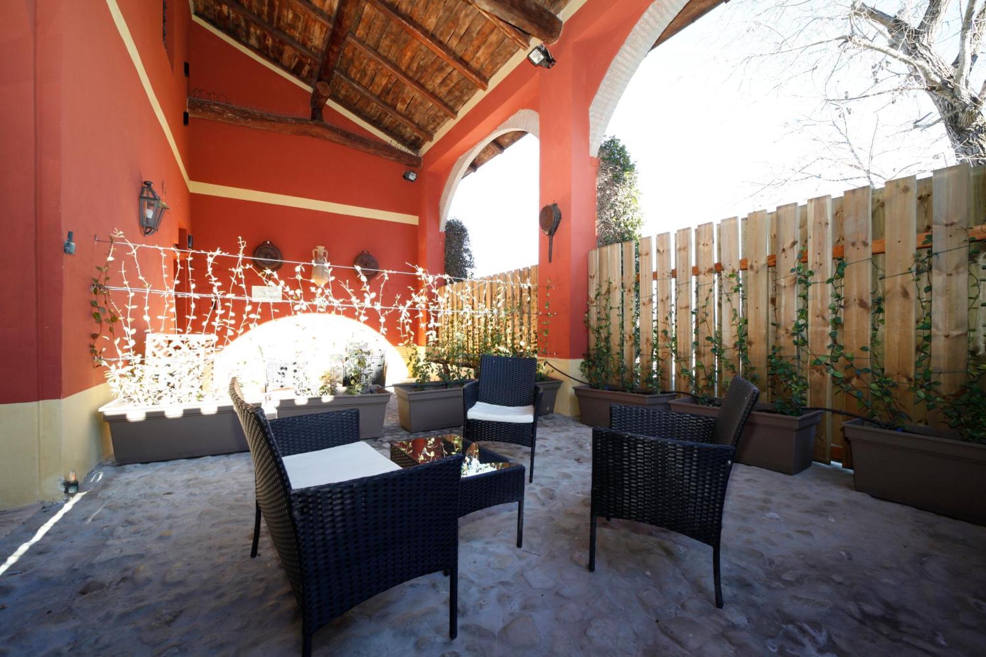 ساسو ماركوني Ca Palazzo Malvasia - Bolognarooms المظهر الخارجي الصورة