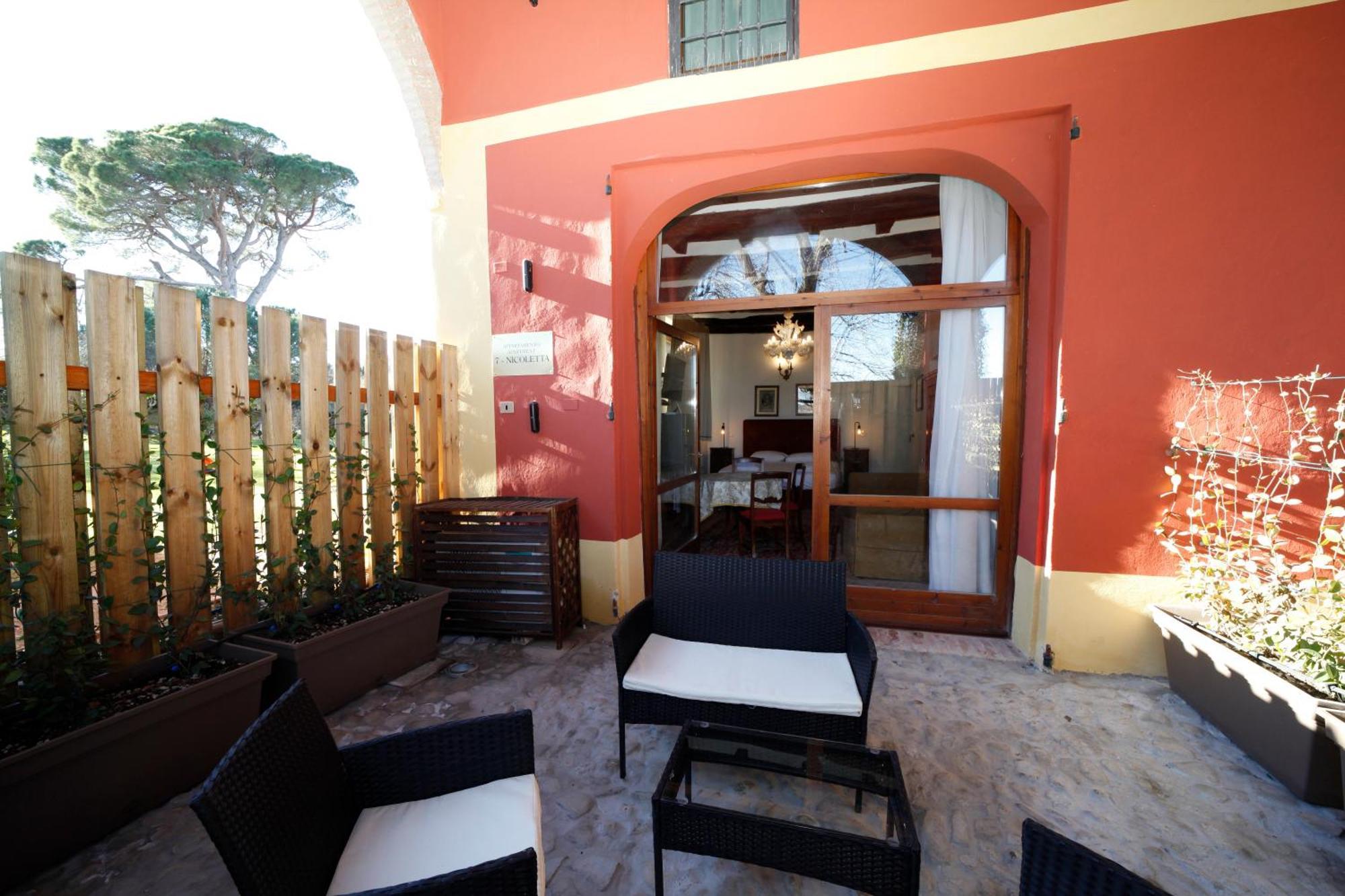 ساسو ماركوني Ca Palazzo Malvasia - Bolognarooms المظهر الخارجي الصورة