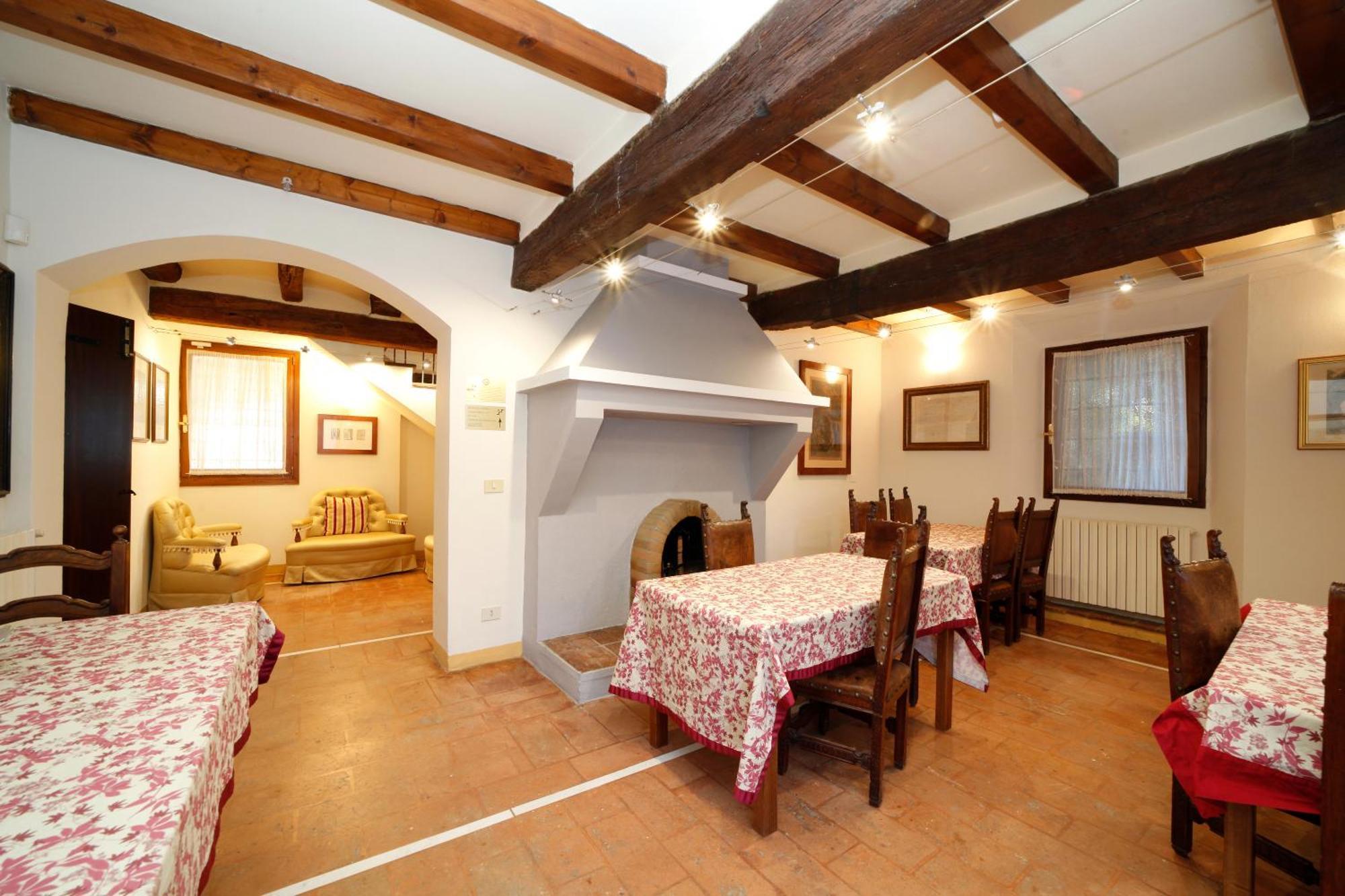 ساسو ماركوني Ca Palazzo Malvasia - Bolognarooms المظهر الخارجي الصورة