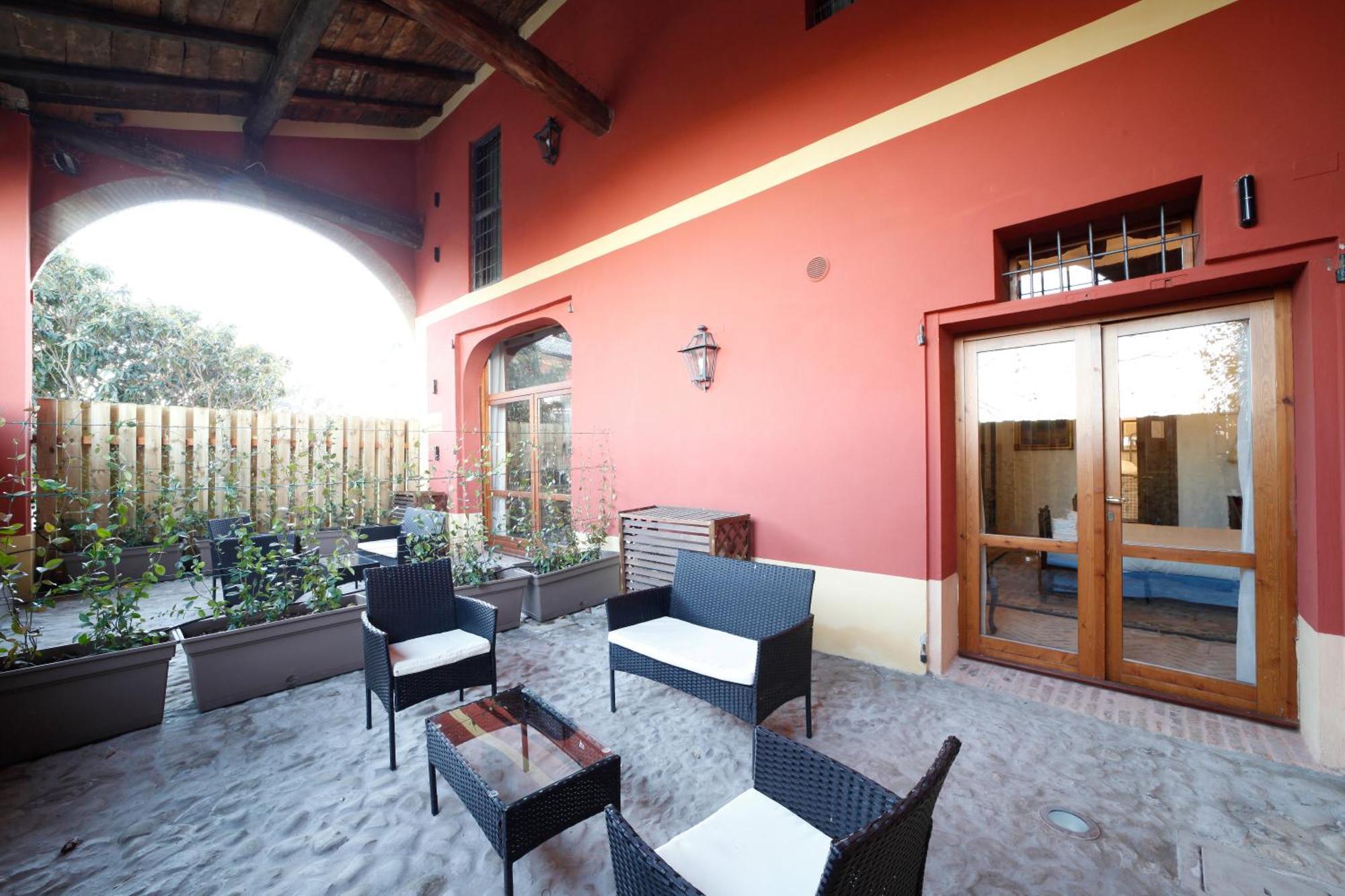 ساسو ماركوني Ca Palazzo Malvasia - Bolognarooms المظهر الخارجي الصورة